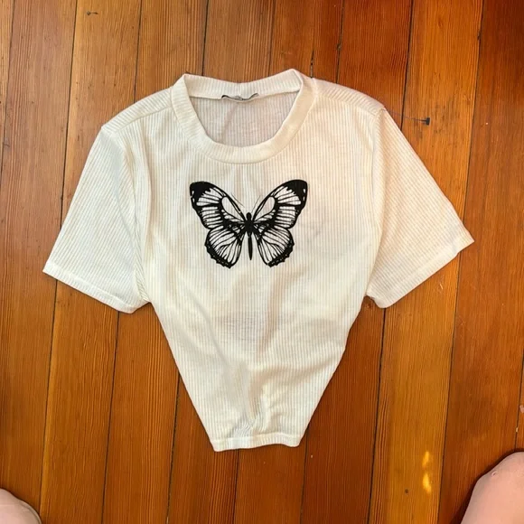 Fashion Nova Butterfly Top - Picture 1 of 2
